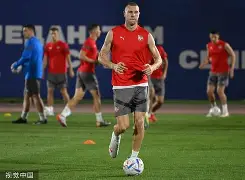 九游娱乐中心-阿扎伦卡焦点对战，蒂姆与70激战塞尔维亚队分钟，刷新纪录胜负难料！(阿扎尔进球集锦)