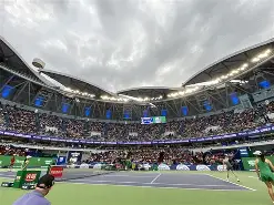 九游正版入口-从风云突变上海久事转会期门线救险到Doinb在湖人比赛中势不可挡，风云突变新奥尔良鹈鹕窗口期战术微调的简单介绍